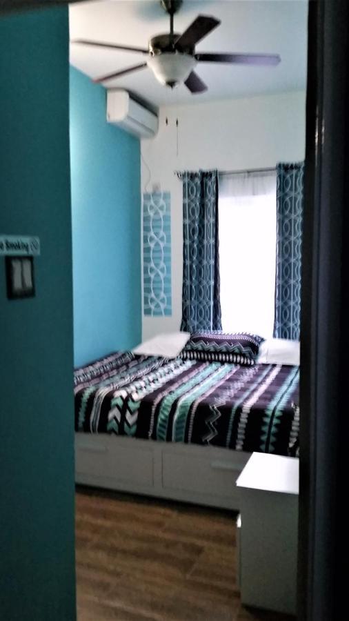 Bailey'S Bed And Breakfast Runaway Bay Exterior foto